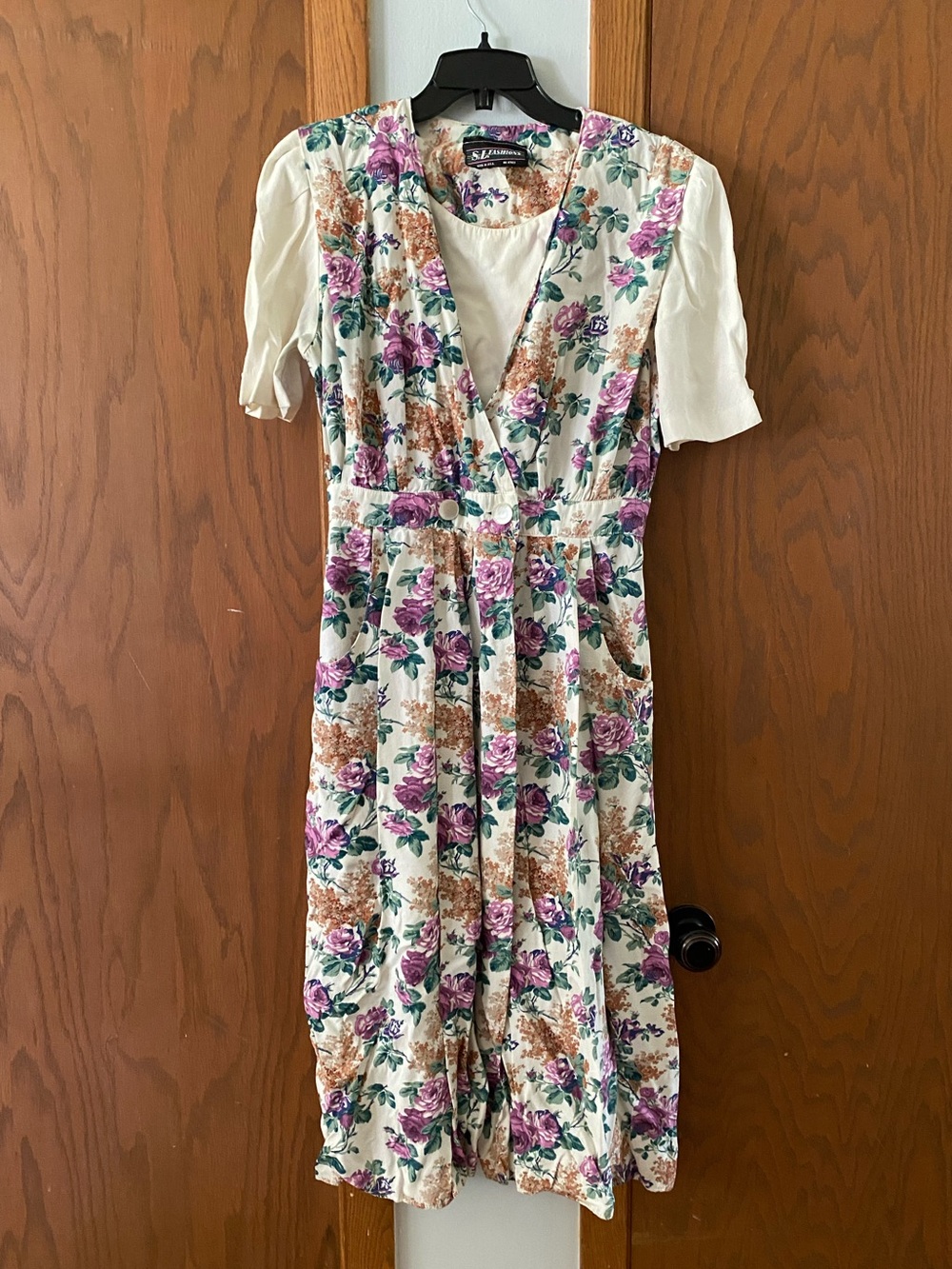 VTG SL fashions floral and off white dress